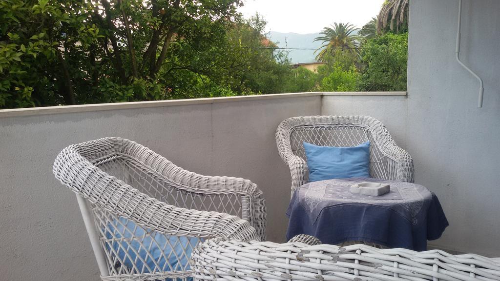 Apartment L.A. Tivat Exteriör bild